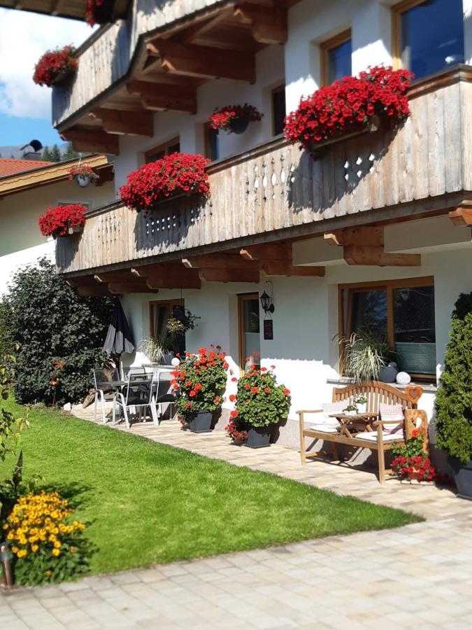 Haus Roland Apartment Zell am Ziller Ngoại thất bức ảnh